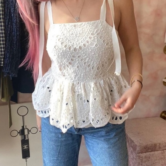 J. Crew Tops - J. crew White Eyelet Peplum Button Back Tank top size 10